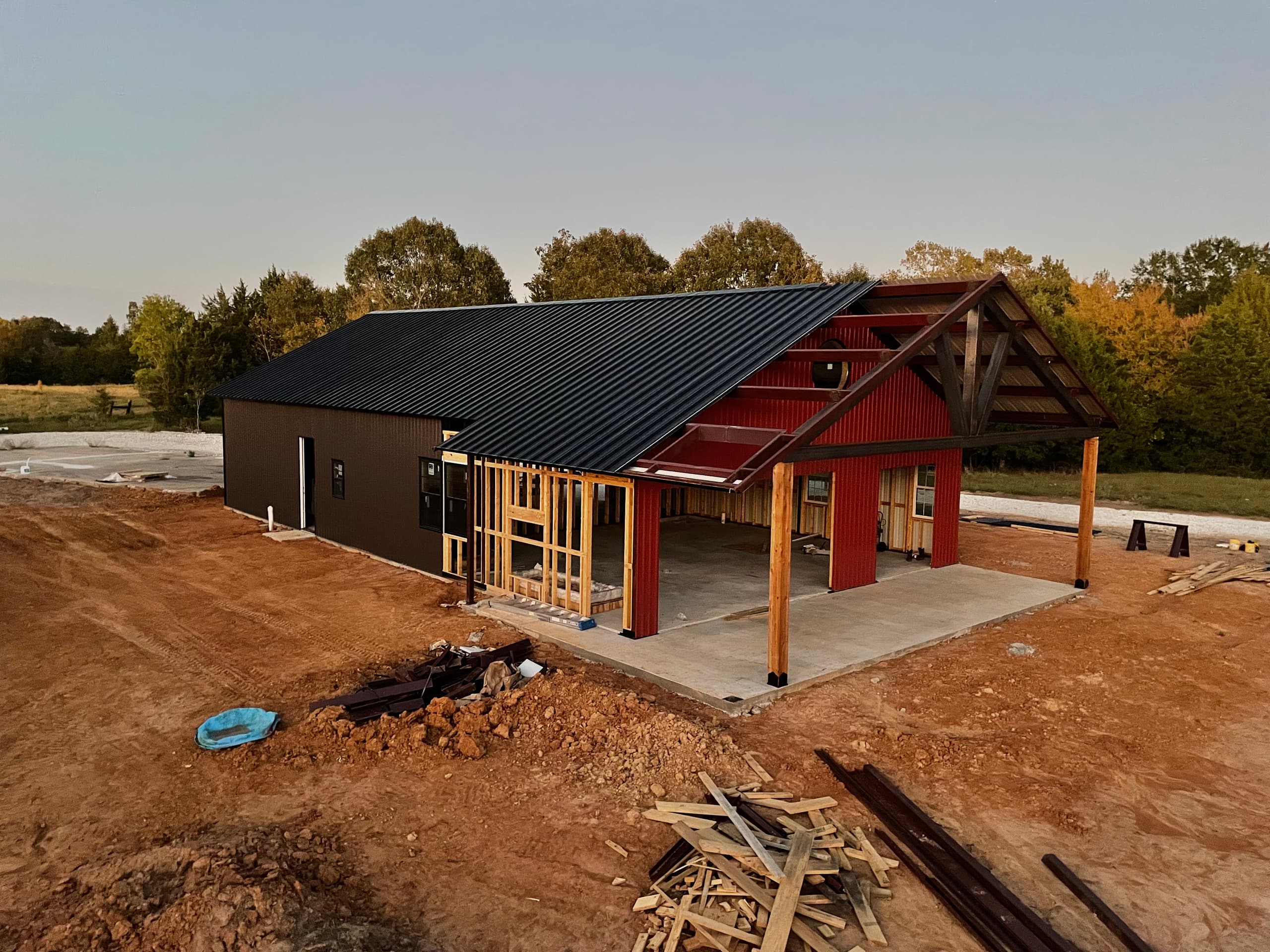Iron Brothers Metal Buildings services in East Texas