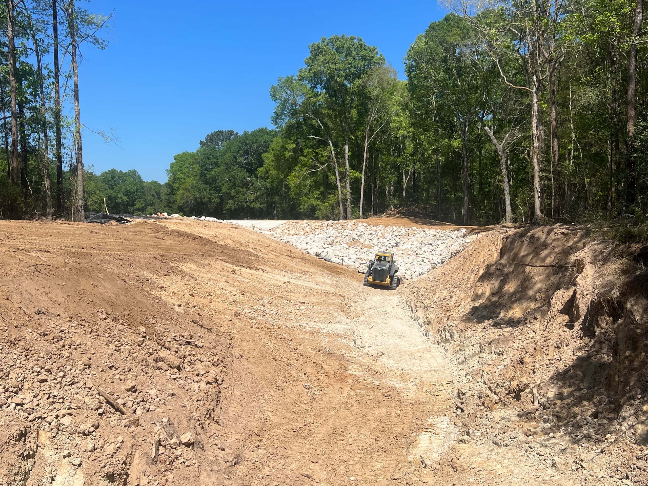 Excavation and land services in Navasota, TX